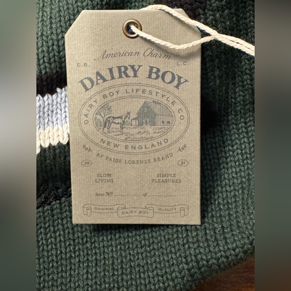 NWT Dairy Boy “The Fisherman’s Daughter” Sweater - Picture 14 of 16